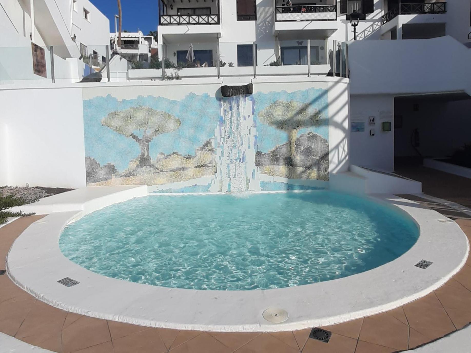 The White Dragos With Ocean View - Ac - Private Pool Apartment Tias Bagian luar foto
